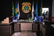 Sala que imita delegacia da PF é achada em centro de golpes asiático na fronteira Tailândia-Camboja