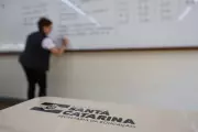Santa Catarina abre 10 mil vagas em novo concurso público para educação