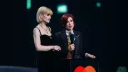 Sharon Osbourne defende filha Kelly contra críticas à aparência em evento do Oscar
