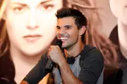Taylor Lautner, de 'Crepúsculo', anuncia que será pai pela primeira vez