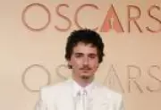 Timothée Chalamet vira alvo de piadas na abertura do Oscar 2026 após comentário polêmico