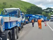 Transformador de 800 toneladas interdita Serra das Araras na Via Dutra neste domingo