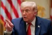 Trump desafia aliados a 'tomar' Estreito de Ormuz e critica inação de Reino Unido e França