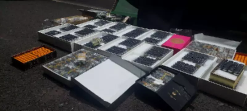 PRF apreende carga de anabolizantes e medicamentos contrabandeados do Paraguai em SP