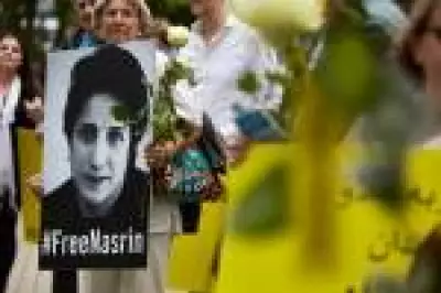 Advogada premiada Nasrin Sotoudeh é presa no Irã em meio a escalada repressiva