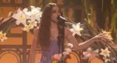 Anitta faz história como primeira brasileira no palco principal do Saturday Night Live