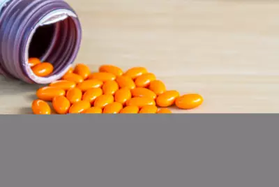 Anvisa define novos limites para suplementos de cúrcuma e alerta para risco hepático