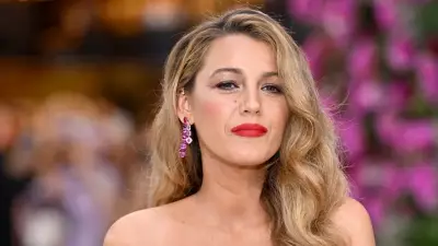 Blake Lively fala sobre processo judicial e alerta sobre violência digital