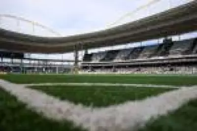 Botafogo e Coritiba se enfrentam hoje pelo Brasileirão: confira horário e escalações