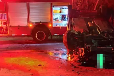 Capotamento na Rio-Santos deixa duas pessoas feridas em Caraguatatuba