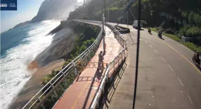 Ciclovia Tim Maia é interditada no Rio após ondas de 2 metros de altura