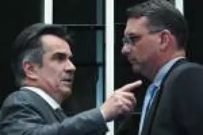 Ciro Nogueira nega publicamente vice, mas mantém ambição nos bastidores com Flávio Bolsonaro