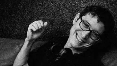 Compositor Alvin L, autor de sucessos de Marina Lima, morre aos 67 anos em SP