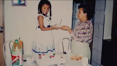 Documentário 'Aqui Não Entra a Luz' estreia nos cinemas em 7 de maio