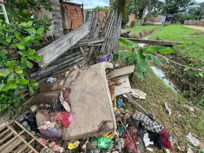 Enxurrada na Baixada da Sobral deixa mais de 1,1 mil famílias com prejuízos em Rio Branco