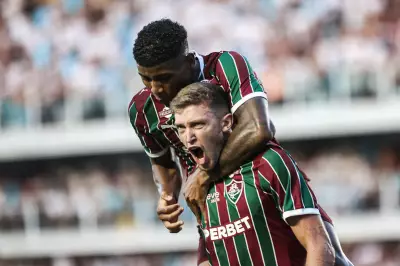 Fluminense vence Santos na Vila Belmiro e assume vice-liderança do Brasileirão