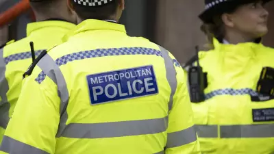 Homem esfaqueia dois judeus em Londres; polícia trata como terrorismo