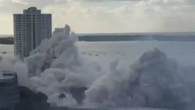 Hotel de luxo em Miami é demolido em implosão histórica de menos de 20 segundos