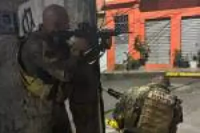 Justiça Militar torna réus dez PMs do Bope por invasões e irregularidades na Maré