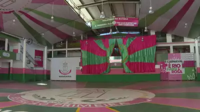 Mangueira mantém eventos em quadra interditada há 2 anos por risco de incêndio