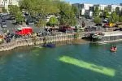 Ônibus cai no rio Sena e fica submerso em Paris; quatro são resgatados