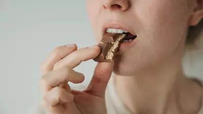 Nutricionista revela o melhor horário para comer doces e evitar picos de açúcar no sangue