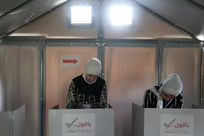 Palestinos votam em eleições municipais na Cisjordânia e em Gaza pela primeira vez desde a guerra