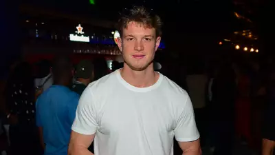 Pedro Novaes fala sobre pais famosos e busca por reconhecimento próprio