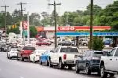 Preço da gasolina nos EUA dispara ao maior nível em quatro anos