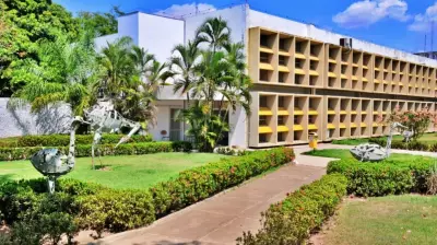 Professor da UFMT explica acidente em transmissão online: 'Foi um infortúnio'