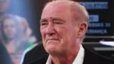 Renato Aragão se emociona com homenagem no Caldeirão com Mion