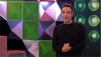 Tadeu Schmidt chora ao homenagear irmão Oscar no BBB 26 após morte do ídolo do basquete