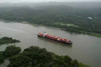 Trump ordena ataque a barcos com minas em Ormuz; tarifas do Canal do Panamá disparam