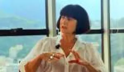 Zezé Polessa desabafa sobre términos de relacionamentos aos 72 anos