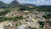 Adolescente de 12 anos é atingido por tiro de espingarda de chumbinho em Governador Lindenberg