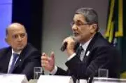 AGU recorre contra decisão de Nunes Marques que anulou condenação de aliado de Lula