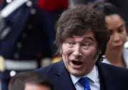 Argentina aumenta impostos sobre combustíveis a partir de maio