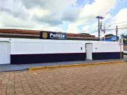 Bebê é encontrado dentro de caixa de papelão em Arandu (SP) durante a madrugada