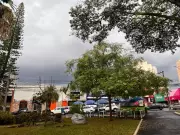 Calor intenso e chuvas isoladas marcam a semana no Triângulo Mineiro e Alto Paranaíba