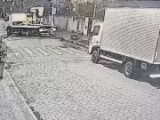 Caminhão-guincho é furtado em Campinas durante a madrugada; veículo tinha rastreamento