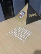 Caminhoneiro preso com 71 comprimidos de rebite após direção perigosa na BR-135