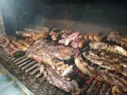 Carne de burro ganha espaço na Argentina em meio à alta da inflação
