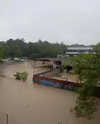 Chuvas intensas causam alagamentos, deslizamentos e desabamento em Manaus