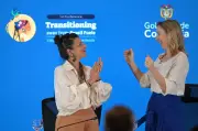 Conferência inédita na Colômbia discute fim dos combustíveis fósseis