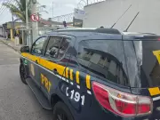 Criança de 8 anos é resgatada na Dutra após fugir de maus-tratos maternos em Taubaté
