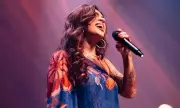 Daniela Araújo realiza primeiro show gospel no Teatro do Centro de Convenções de Feira de Santana