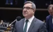 Danilo Forte critica manobra de Flávio Bolsonaro e alerta que divisão beneficia PT no TCU