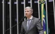 Deputado Marcel van Hattem é denunciado pela PGR por calúnia contra delegado da PF