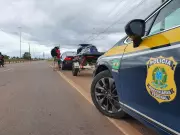 Dois jovens de 20 e 16 anos ficam feridos após colisão em Oiapoque