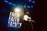Drew Baldridge, estrela do country, estreia na América do Sul no Ribeirão Rodeio Music